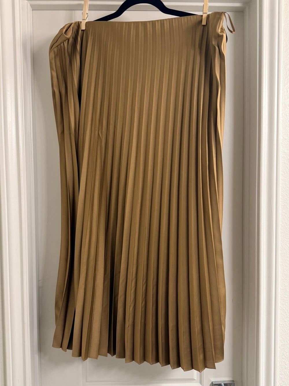 J.Crew Gwyneth Pleated Midi Slip Skirt in Camel Satin NWOT // Sz 2X